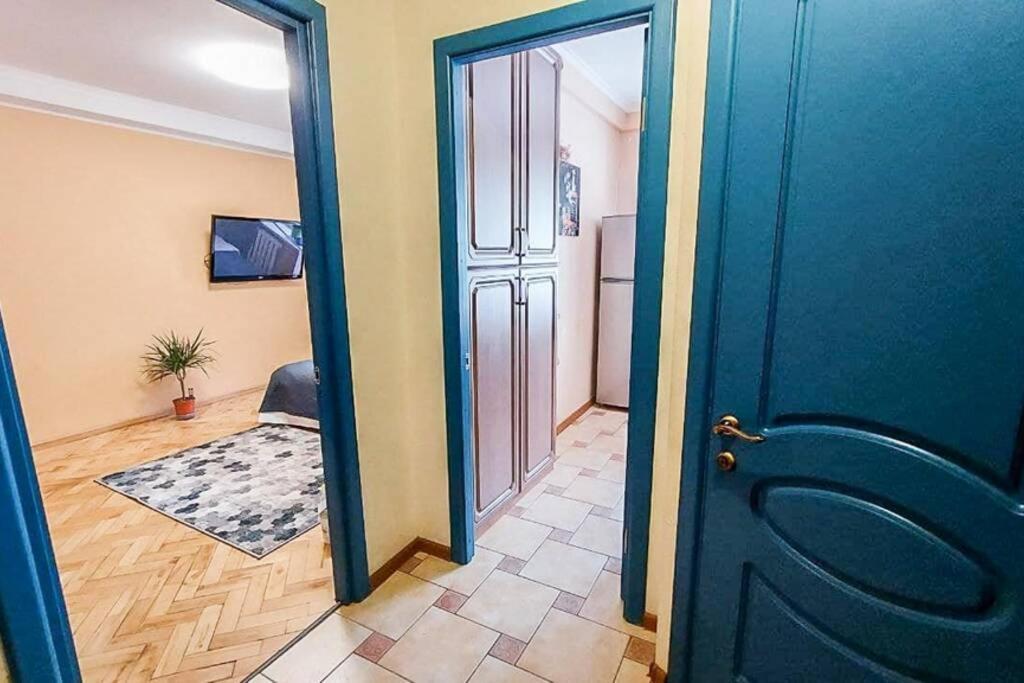 Cozy Flat Apartment Kiev Exterior foto
