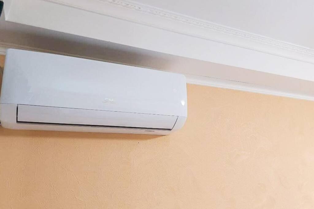 Cozy Flat Apartment Kiev Exterior foto